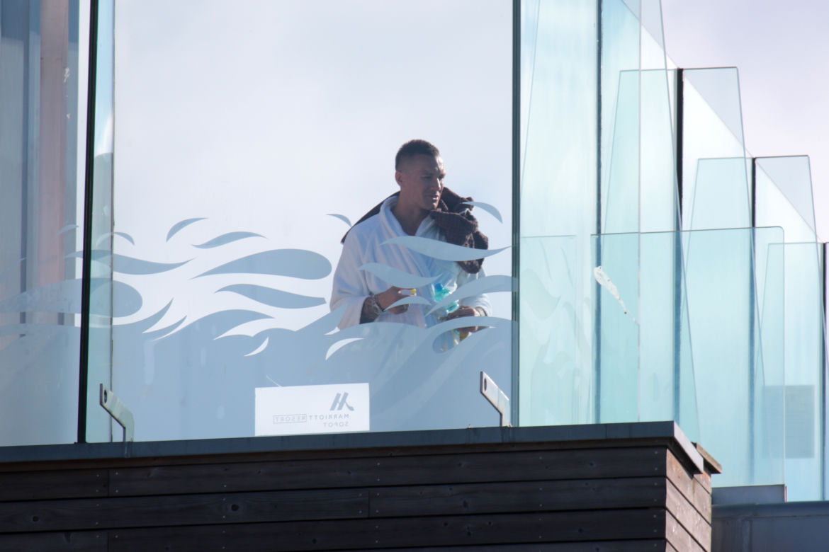 Reprezentacja Polski opala się w hotelu