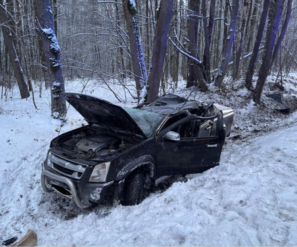 Dachowanie auta na trasie Siedlce - Łosice