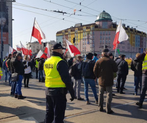 Protest rolników na Placu Zawiszy w Warszawie