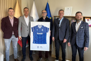 Lech Poznań stawia na Leszno? Ważne spotkanie w urzędzie