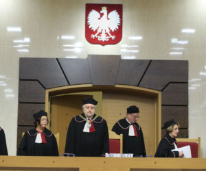 sędziowie trybunału