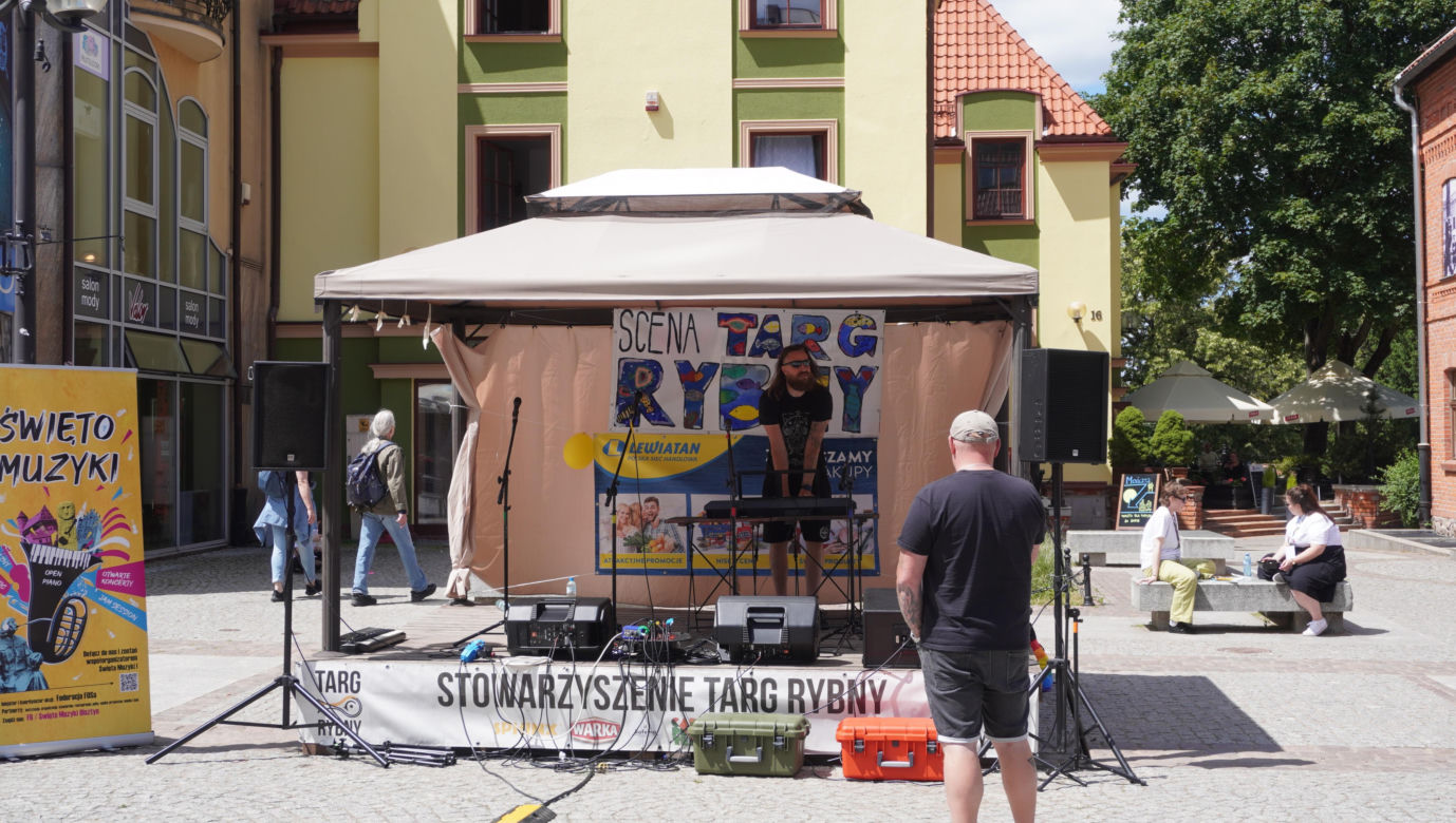 Święto Muzyki 2024  w Olsztynie. Stare Miasto opanowali miłośnicy tańca i śpiewu. Zobacz zdjęcia!