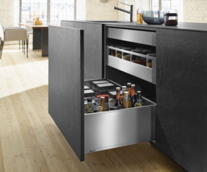 LEGRABOX pure - kolor inox - TIP-ON BLUMOTION - 3