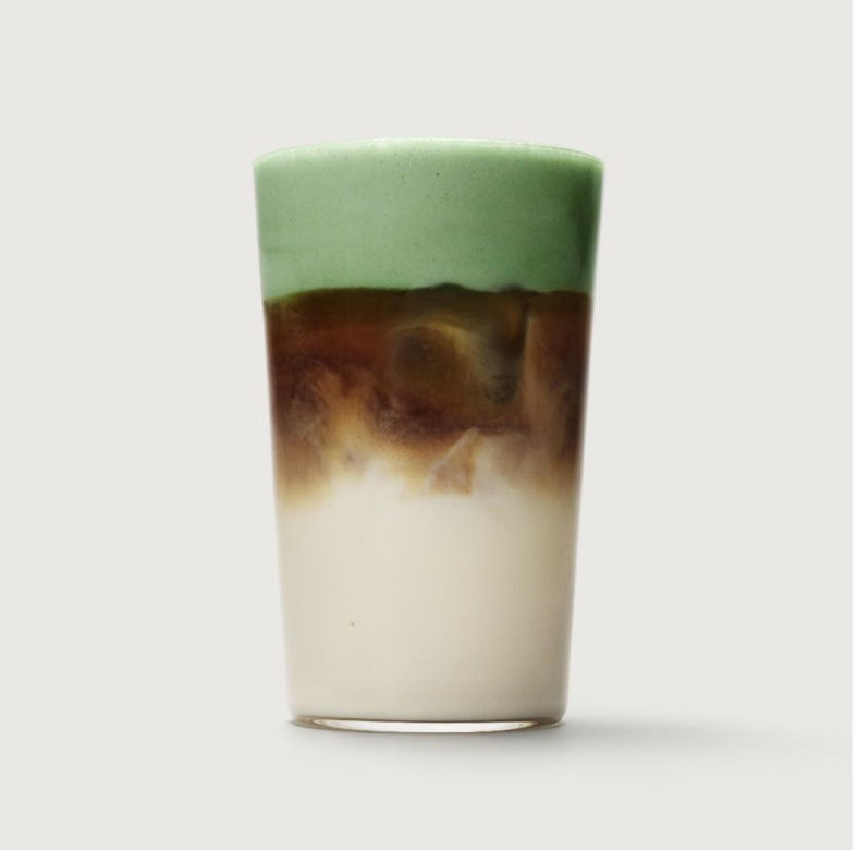 Co będziemy pić zamiast flat white? Oto kawowe trendy na 2027 rok według raportu Future of Taste