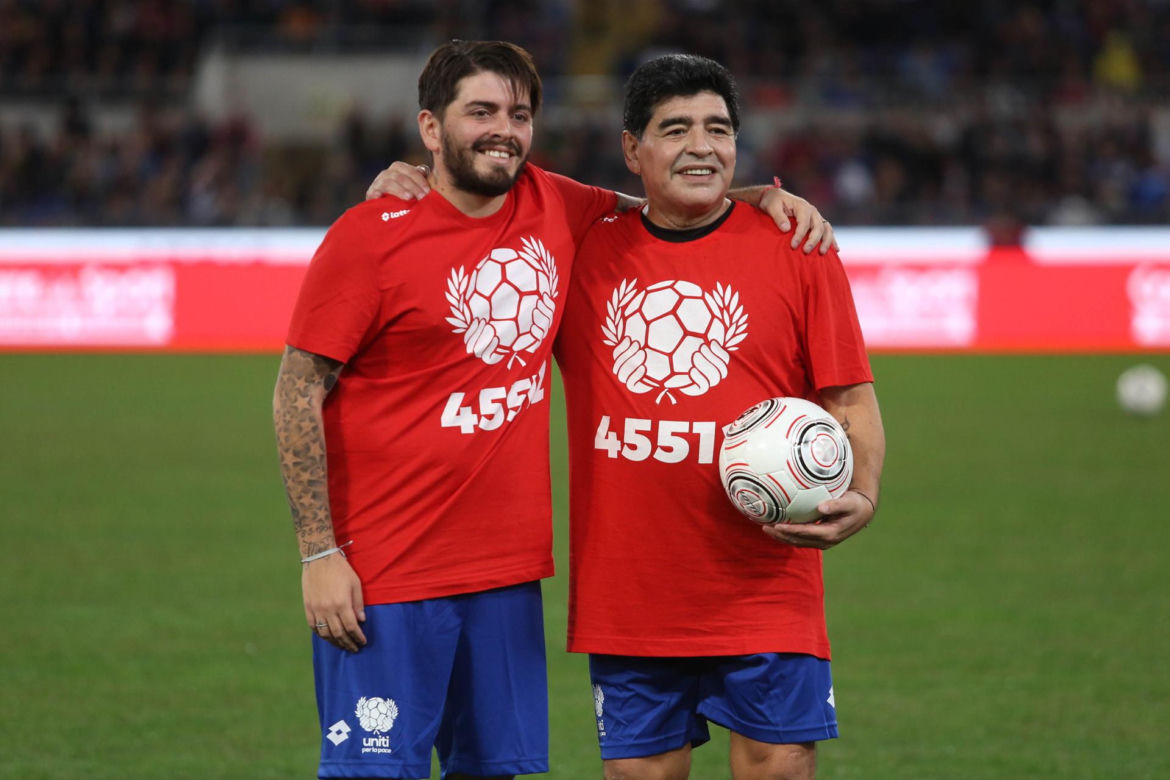 Diego Maradona junior "Dałbym wszystko abym mógł być z ojcem"
