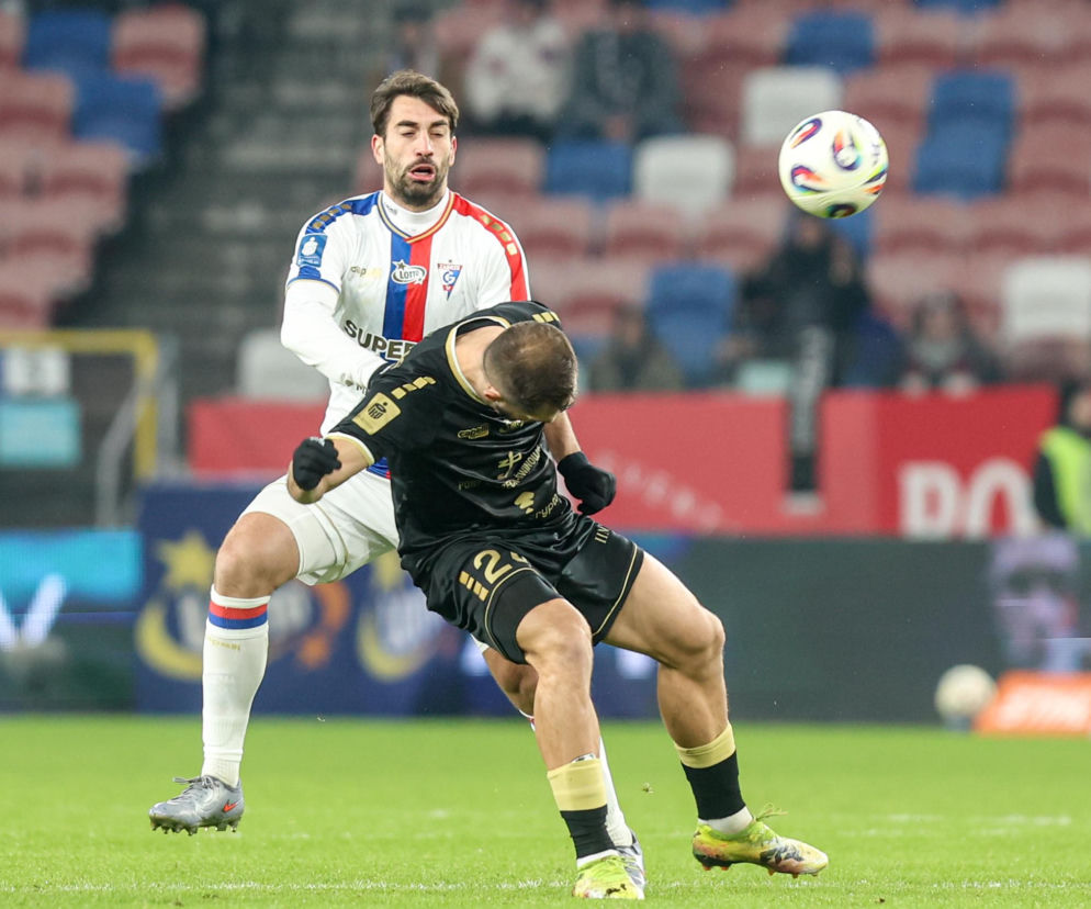 Górnik Zabrze - Pogoń Szczecin: Zdjęcia kibiców z meczu 22. kolejki PKO BP Ekstraklasy
