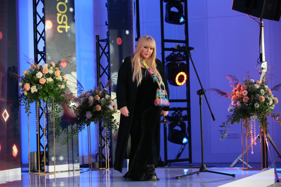 Maryla Rodowicz i Małgorzata Rozenek-Majdan z nagrodami. Stylizacje gwiazd