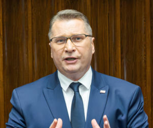 Posypały się komentarze z PiS po wyborze Horały! Czarnek i Błaszczak nie gryźli się w język