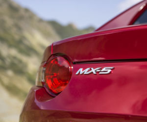 2019 Mazda MX-5 RF 2.0 SKY-G 184 KM 6MT