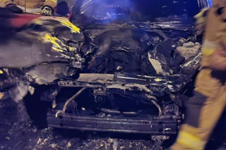 Mustang stanął w płomieniach na S3. Akcja strażaków na Dolnym Śląsku