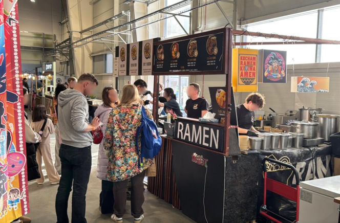 Samuraje, anime i japońska kuchnia. Targi Japońskie w Lublinie z tłumem odwiedzających