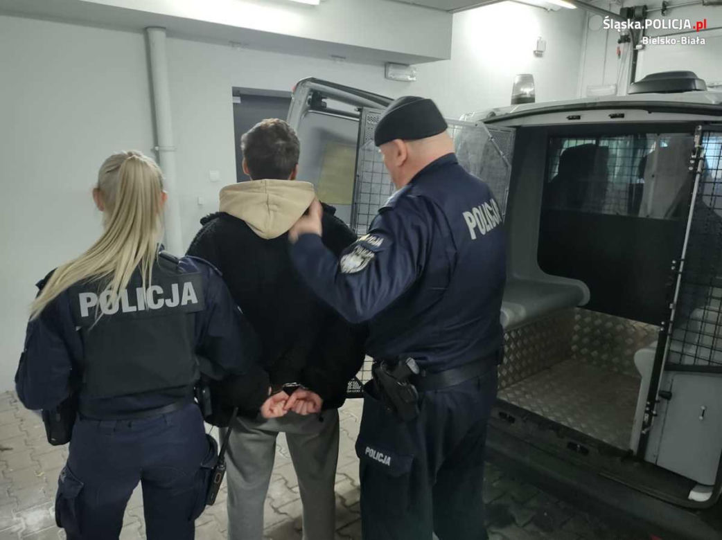 Nękali młodszego kolegę. Grozi im długa odsiadka
