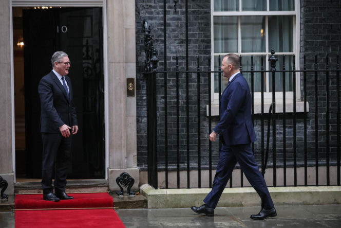 Karol Nawrocki, Keir Starmer