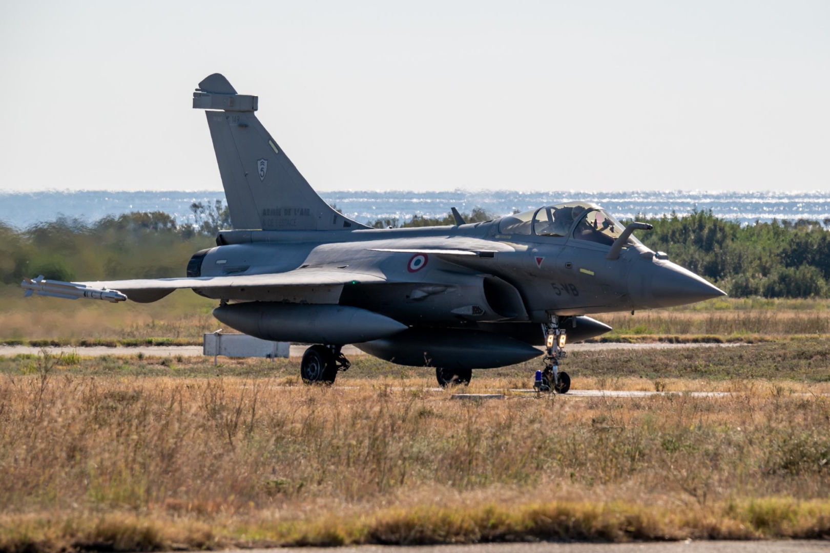 Wojna informacyjna o miliardy. Jak Chiny niszczą reputację francuskich myśliwców Rafale