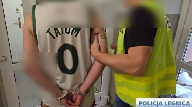 Ogień, pościg i szokujące słowa. Podpalacz z Legnicy terroryzował miasto! "Miałem władzę