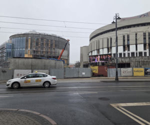 Duże opóźnienie rozbudowy Opery Nova. IV krąg wciąż w budowie