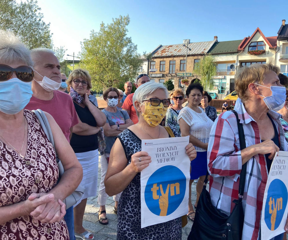 Lex TVN: PROTESTY W CAŁEJ POLSCE 10.08. Protestowali tez w Starachowicach