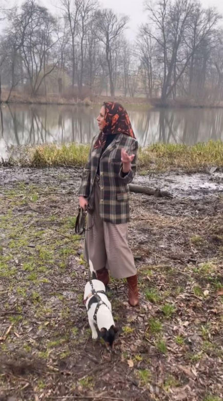 Ola Kwaśniewska jak Elżbieta II