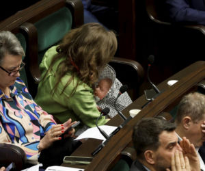 Bosakowie przyszli do Sejmu ze Stefankiem