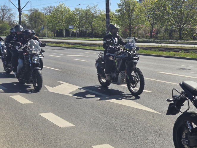 Tysiące motocykli znów podbiły Bydgoszcz! Barwna parada otworzyła sezon