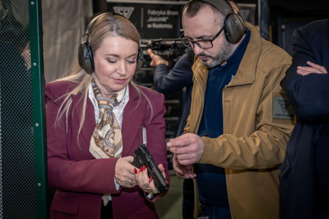 Wizyta delegacji SEDE w Fabryce Broni „Łucznik” - Radom