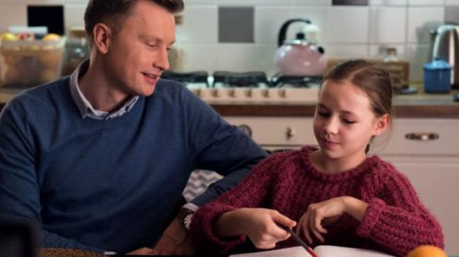 O mnie się nie martw, 8 sezon, odcinek 5, Kuba (Jakub Wesołowski), Oliwka (Oliwia Dąbrowska)