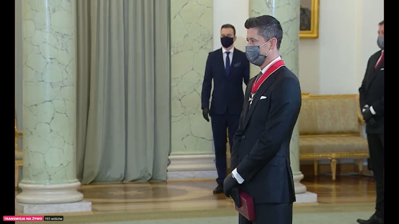 Robert Lewandowski otrzymał order od prezydenta Andrzeja Dudy