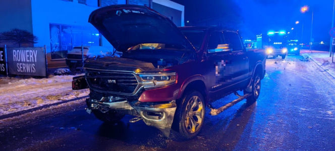 Zderzenie dwóch auto w Święciechowie, pijany kierowca w Lipnie