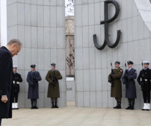 Defilada Szacunku upamiętni rocznicę powstania AK