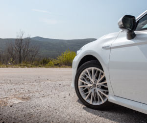 Toyota Camry 2.5 Hybrid Dynamic Force 218 KM e-CVT Executive