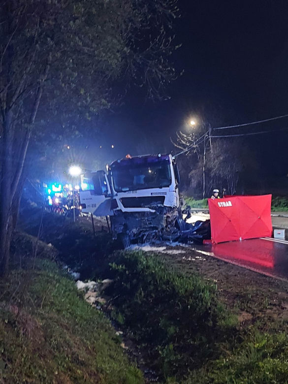 Tragiczny wypadek w Starej Słupi. Nie żyją cztery osoby