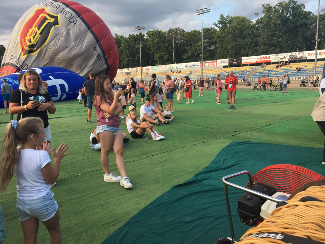 Fiesta balonowa na stadionie GKM-u Grudziądz