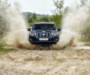 nowa Toyota Land Cruiser