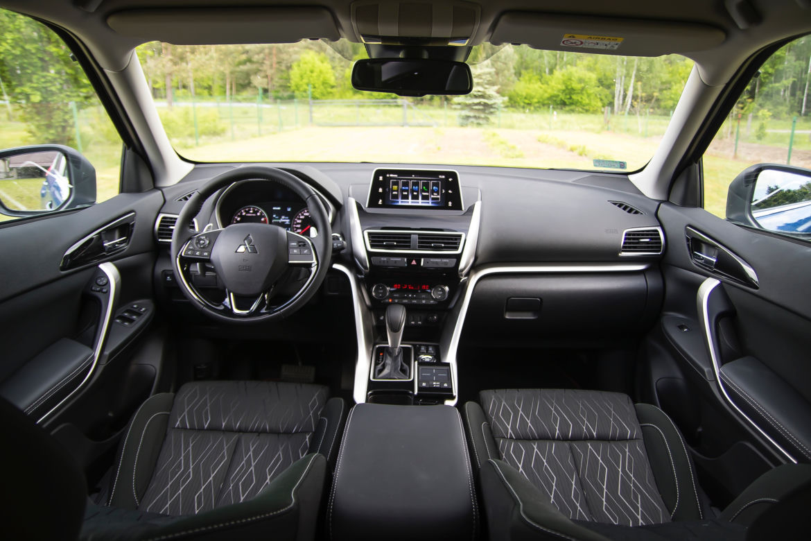 Mitsubishi Eclipse Cross 1.5T MIVEC 163 KM 4WD CVT INTENSE PLUS
