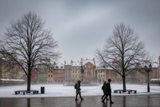 Poznań pod szarym niebem. Czy mróz naprawdę nas zaskoczy?