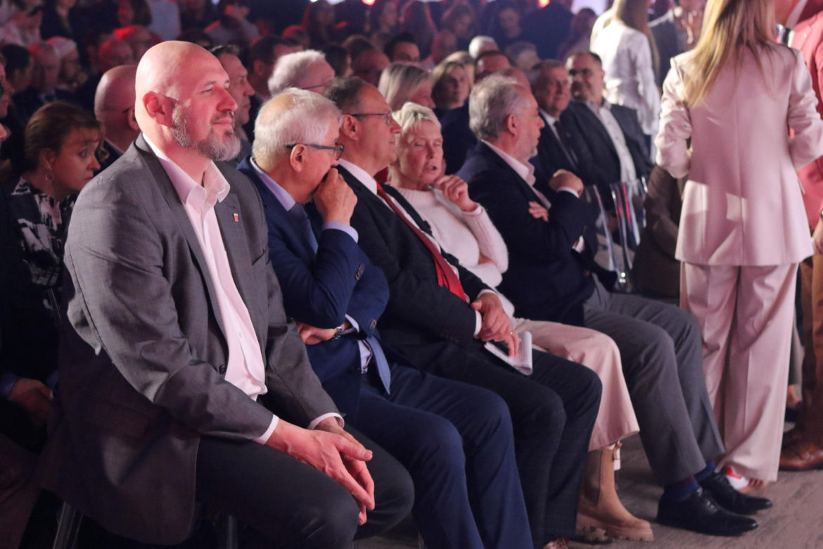 Stroje reprezentacji Polski na igrzyska olimpijskie w Paryżu