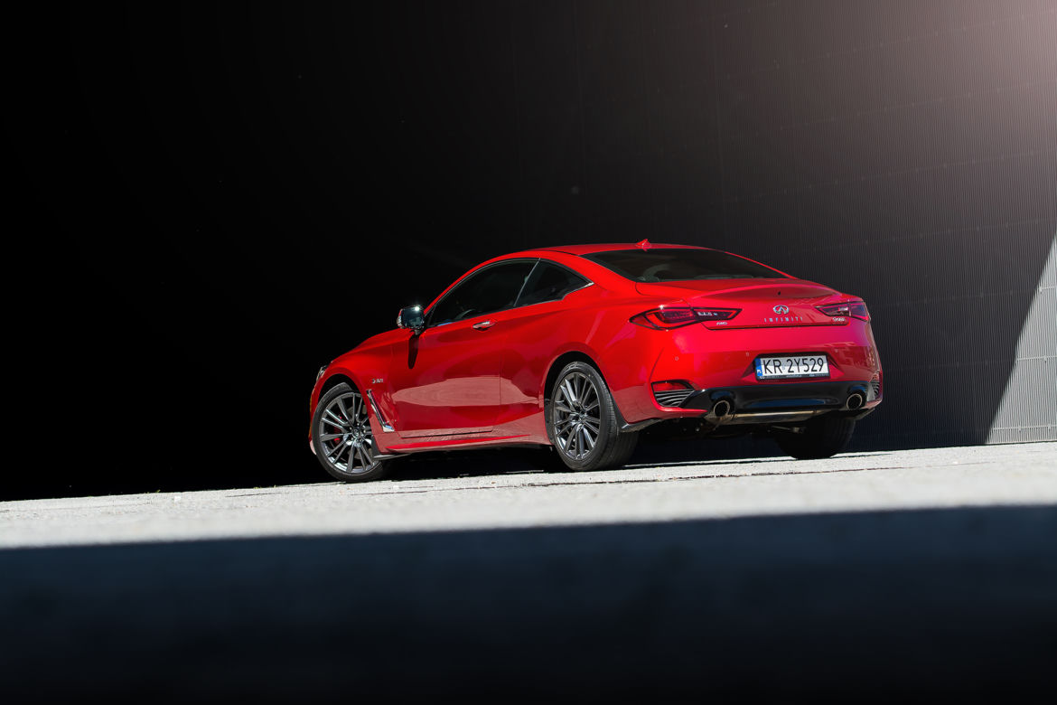 Infiniti Q60 3.0 V6 TwinTurbo AT AWD Sport Tech