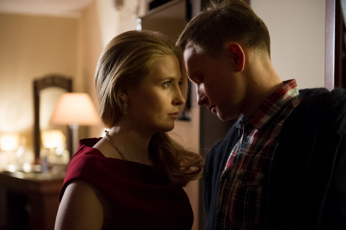 Na Wspólnej odc. 2082. Igor (Kuba Wesołowski), Elżbieta Marcinek (Paulina Chapko)