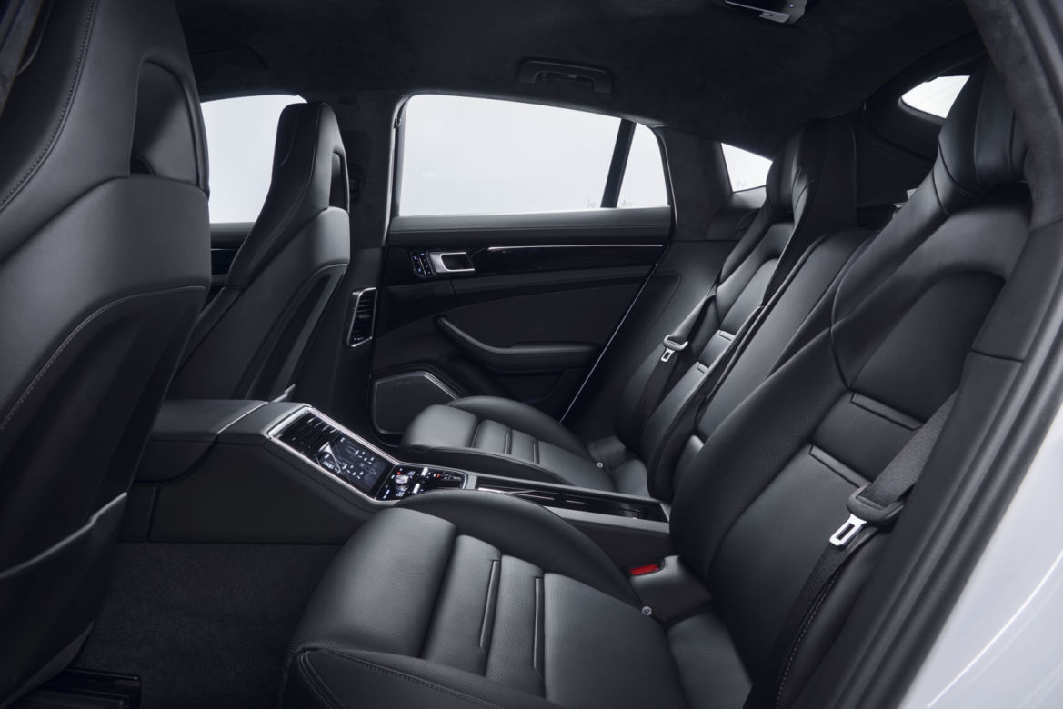 Porsche Panamera 4 E-Hybrid