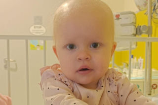 Kubuś zmarł, ale jego armia dalej walczy. Lek może uratować życie Mai, ale trzeba uzbierać olbrzymią sumę