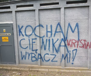 Tarnów. Najdziwniejsze i najśmieszniejsze napisy w miejscach publicznych