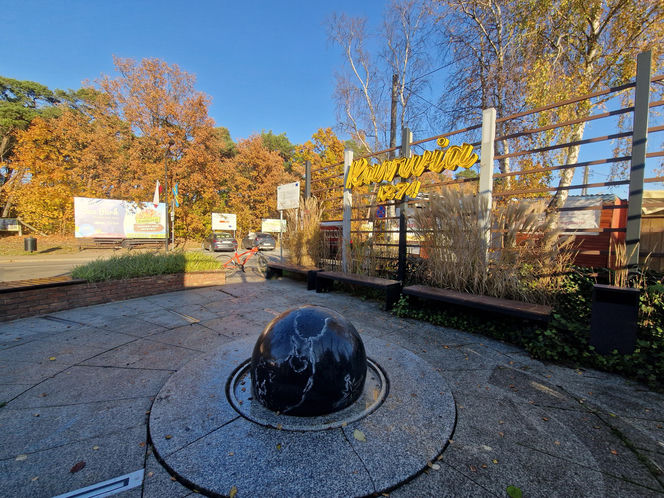 Niewiarygodne, jak wygląda po sezonie ten hit wakacji. Prawdziwe miasto widmo