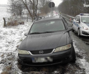Świerklaniec: Wypadek, a później potrącenie. Ranna kobieta trafiła do szpitala