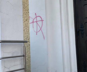 Opole: Kościół ZAATAKOWANY! WON! 666 [ZDJĘCIA]