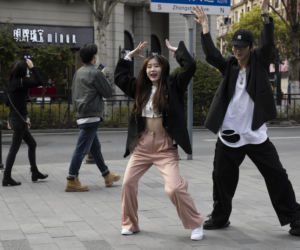 Wuhan wraca do życia