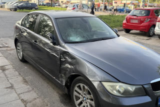 36-latek w BMW nie ustąpił motocykliście. 59-latek wylądował w szpitalu