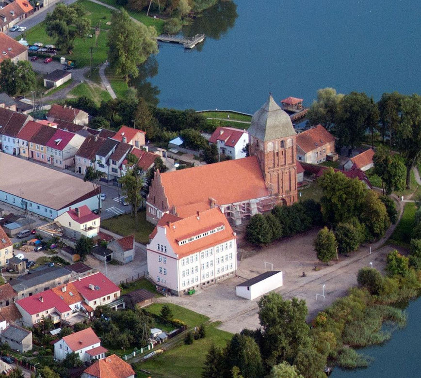 "Alpejska wioska" w woj. warmińsko-mazurskim. To najstarsze miasto na Mazurach