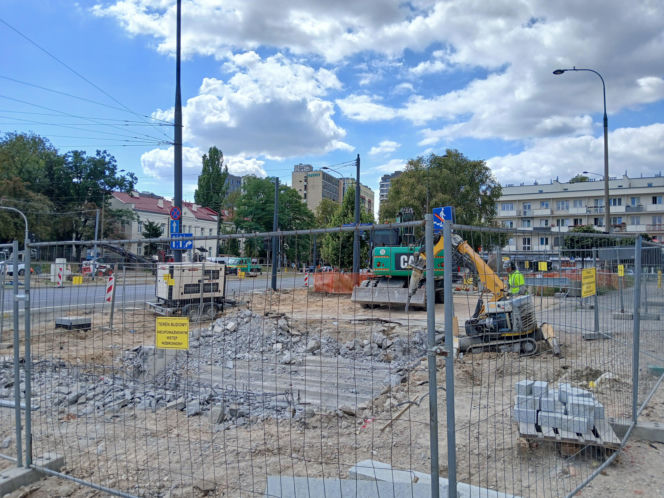 Likwidacja przejścia podziemnego na skrzyżowaniu ul. Młynarskiej i Wolskiej w Warszawie