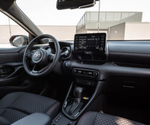 2020 Toyota Yaris 1.5 HYBRID Premiere Edition (Tokyo Fusion)