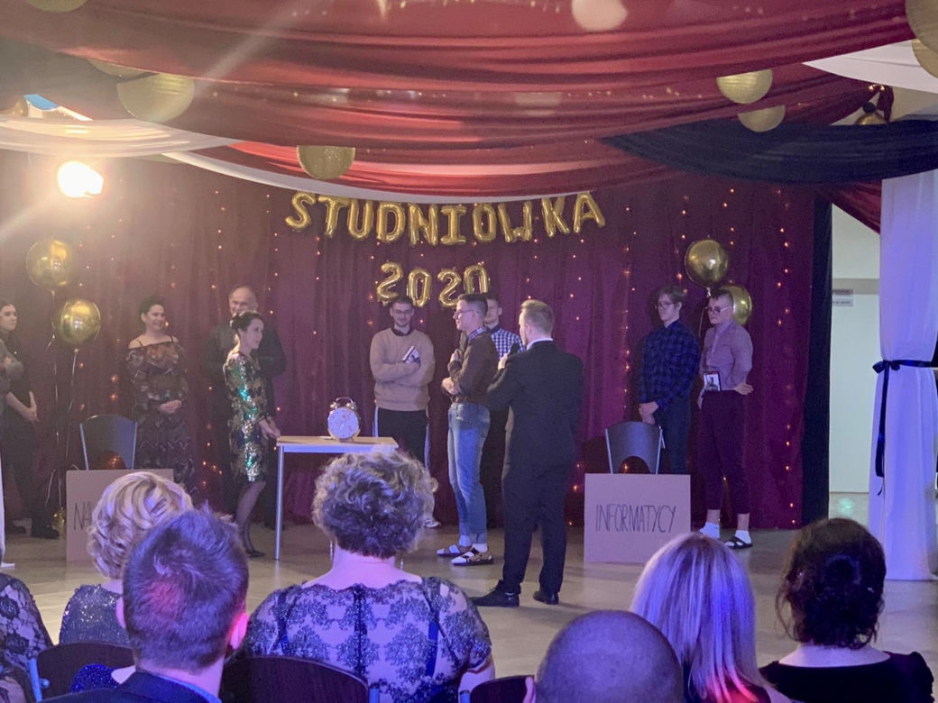 Studniówka w Ekonomie